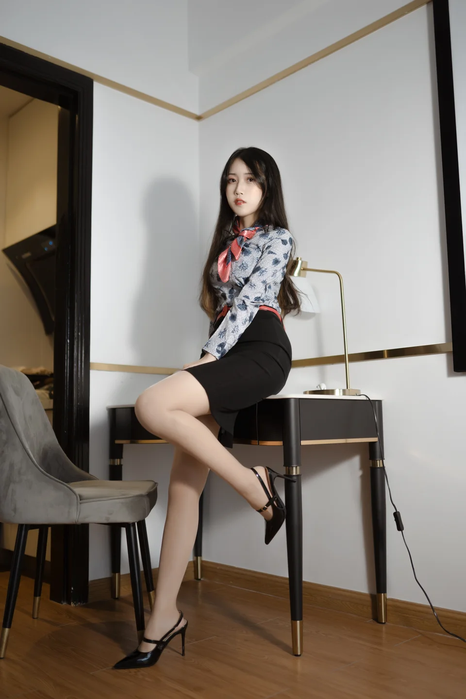 不呆猫 - 东航空姐 [66P,1V-1.59GB] tg@simisebaisi 【丝足阁】001.webp